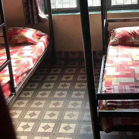 Care Dormitory Bombay Eksteriør billede